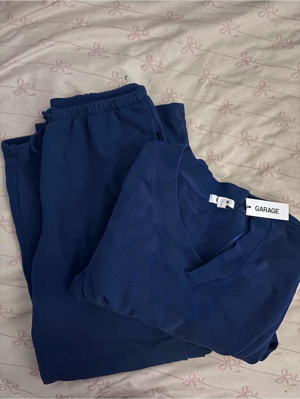 BNWT Garage midnight blue/ navy set (sweater & sweatpants)